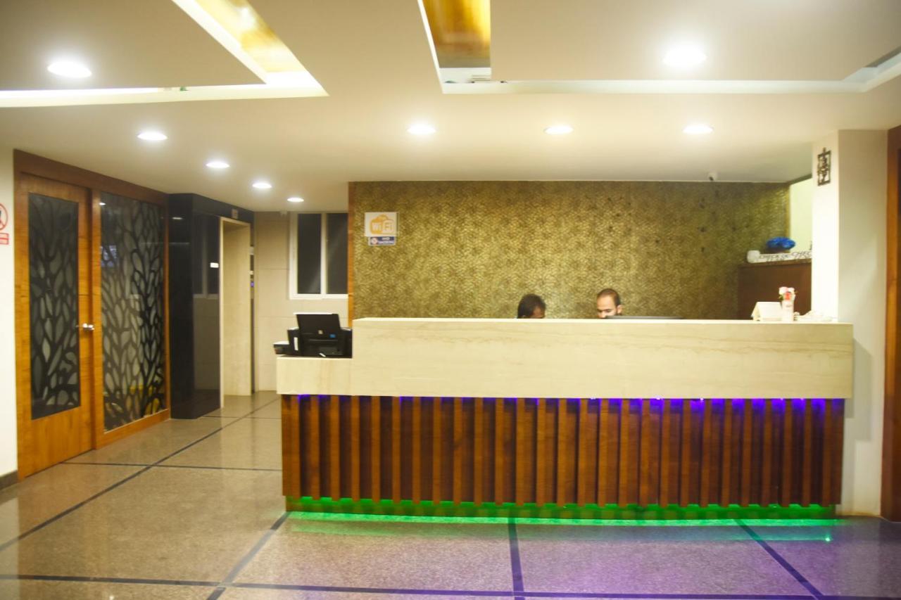 Hotel Om International Gokarna  Bagian luar foto