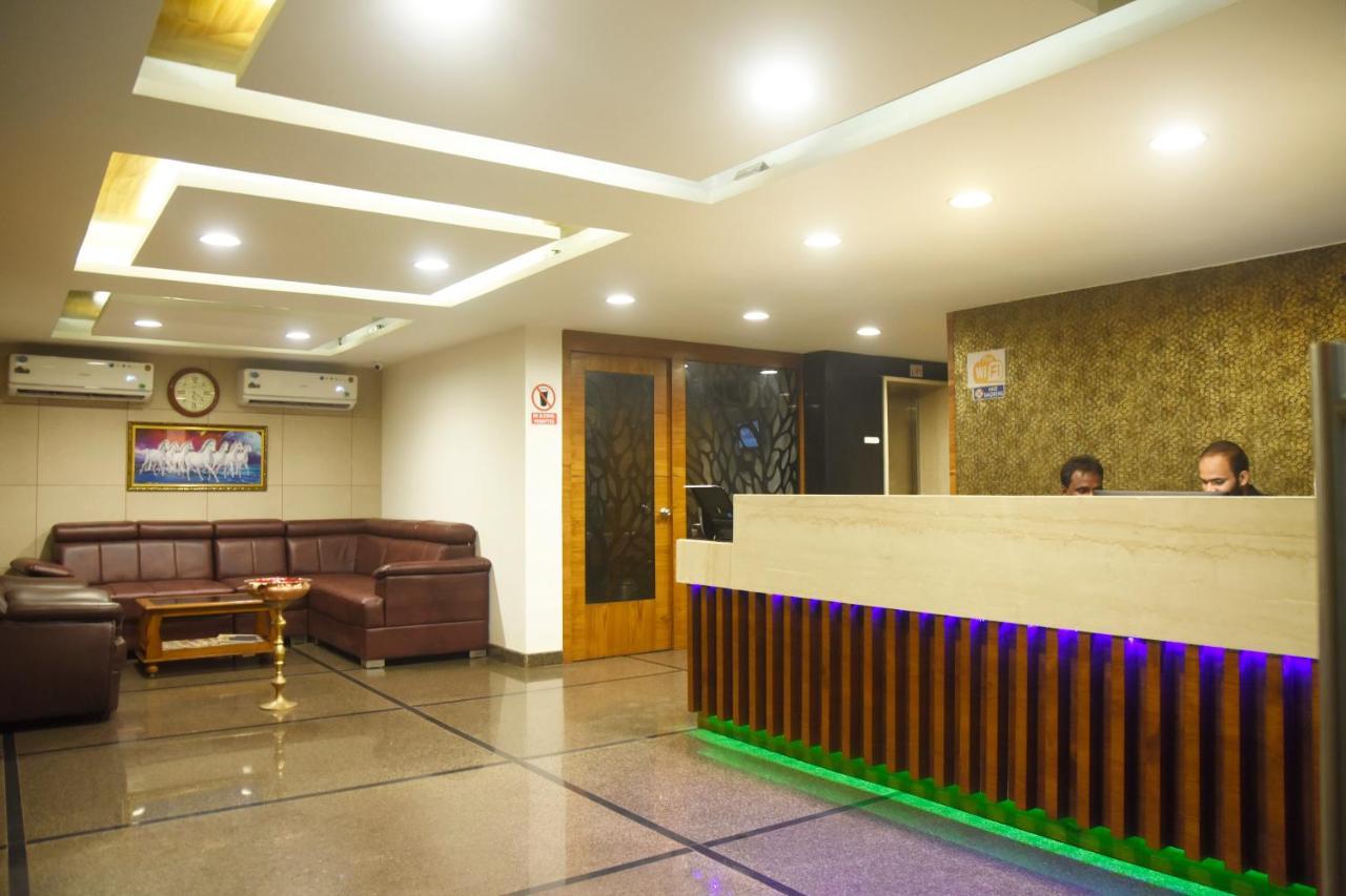 Hotel Om International Gokarna  Bagian luar foto